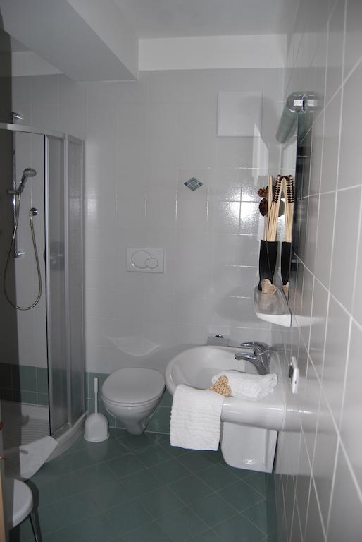 Residence Ciasa Alpe Виго-ди-Фасса Номер фото